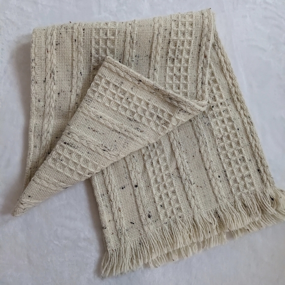 Weave Of The Irish Handcrafted in Ireland Wool Blend Cable Knit Ribbed Scarf - Picture 10 of 10